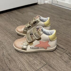 Kids Sneakers with Pink Star and Gold Accents